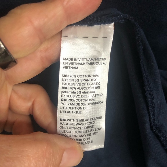 Chico’s Navy Blue Midi Dress Smocked Sleeves Side Pockets - Picture 6 of 7